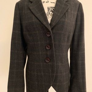 Cabo blazer in beautiful gray plaid Size 12